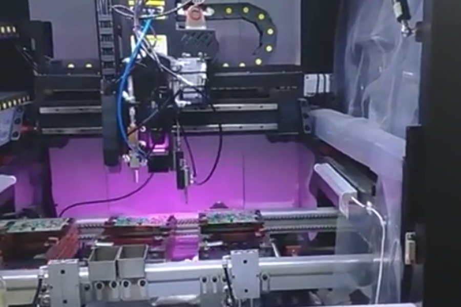 全自動點膠機